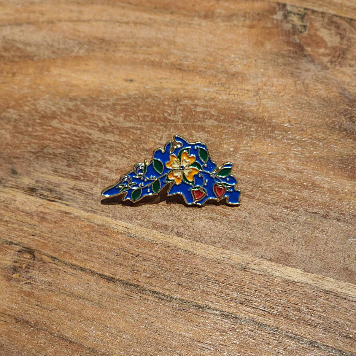 HeartBerry_GreatLakesPin_1_120