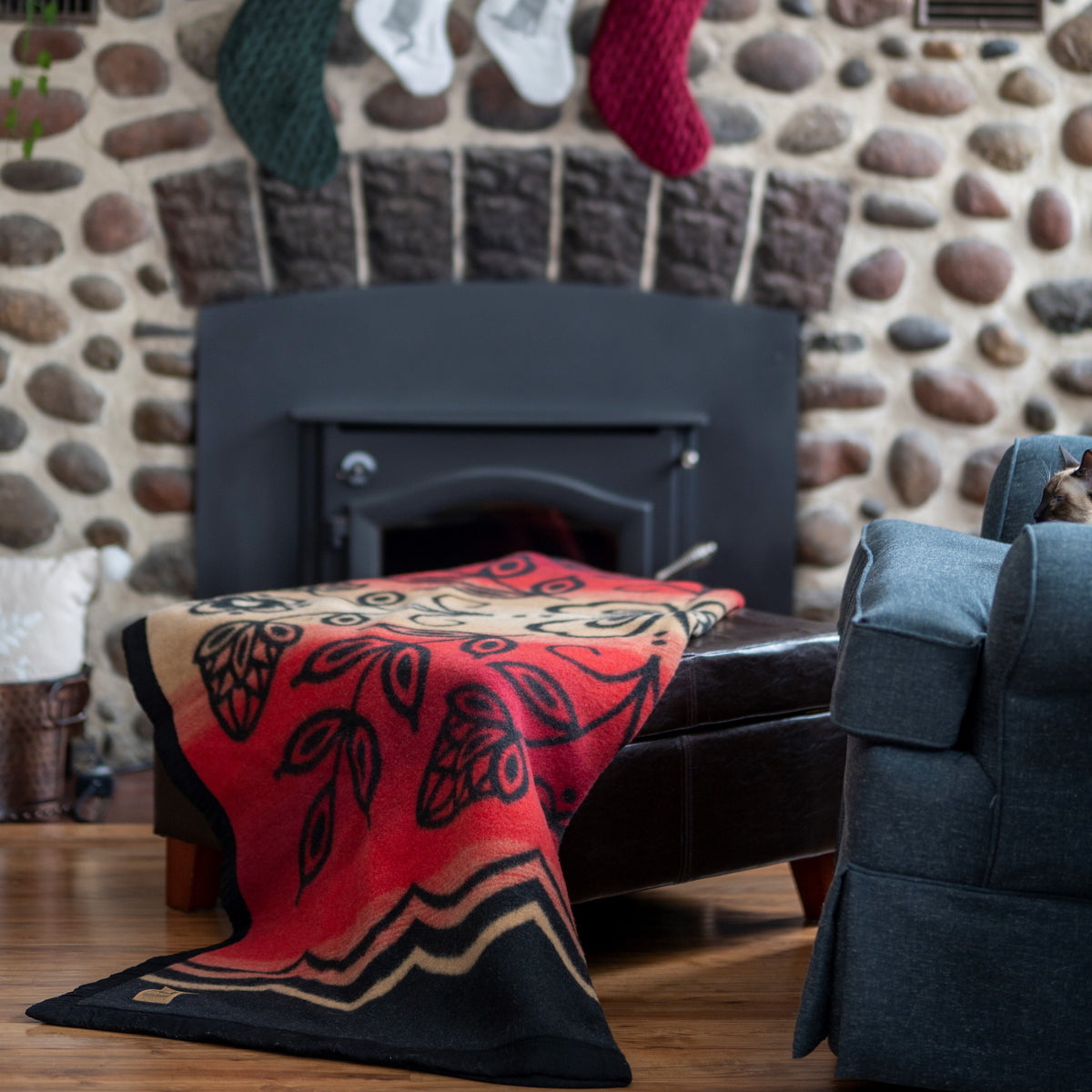 Renewal Wool Blanket – Heart Berry