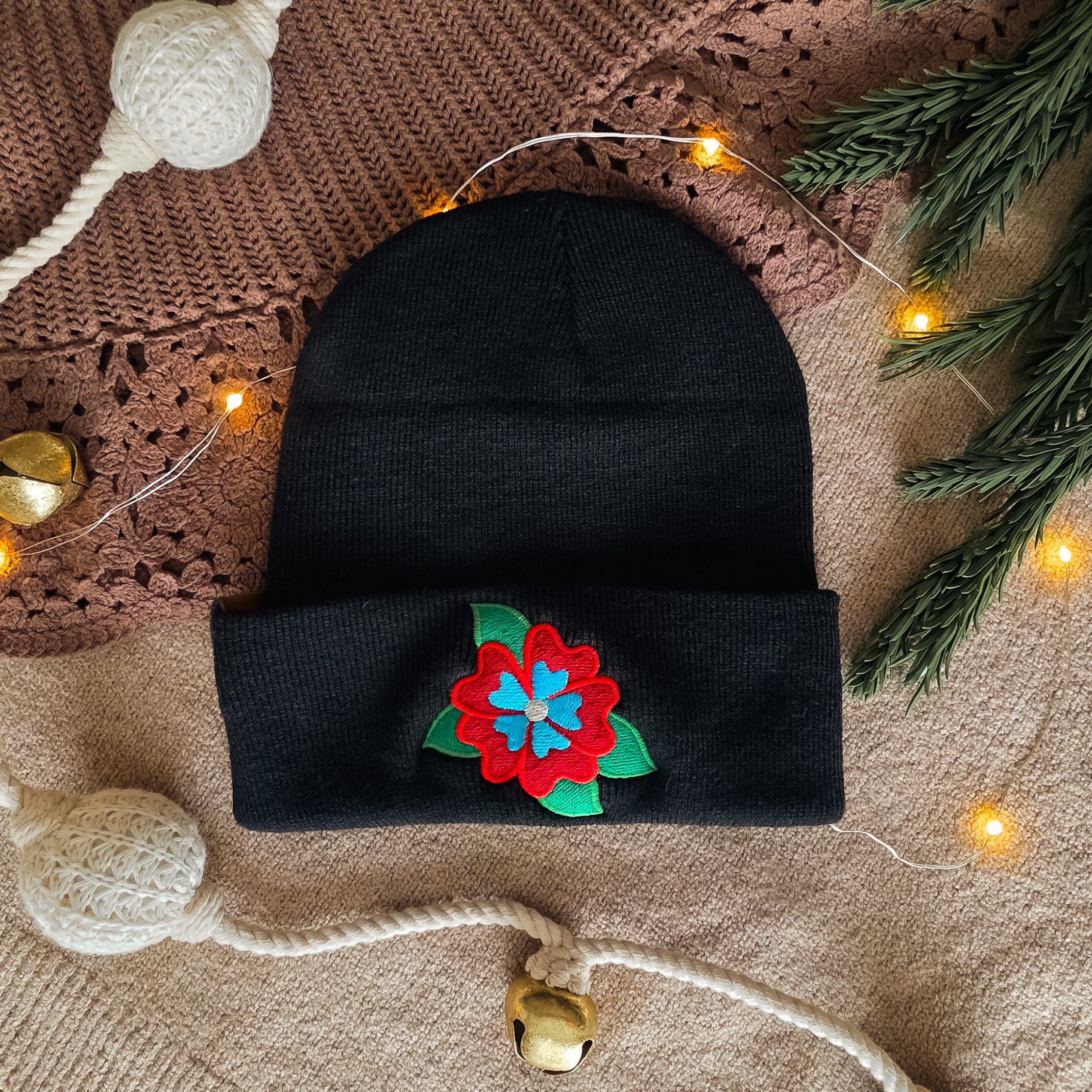 Winter Bloom Hat