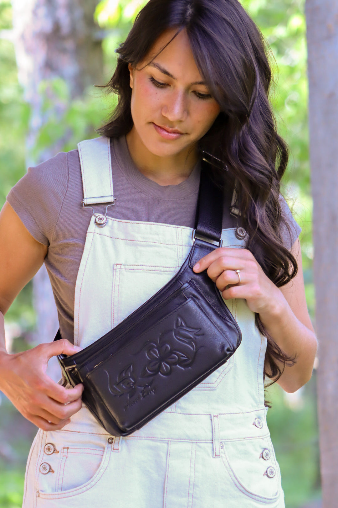 The Boss- Premium Goods Leather Crossbody Bag