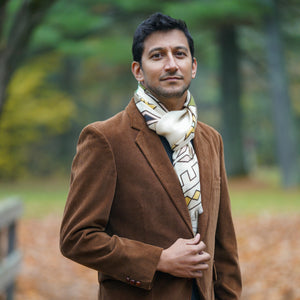 Otter Steps Light Wool Scarf